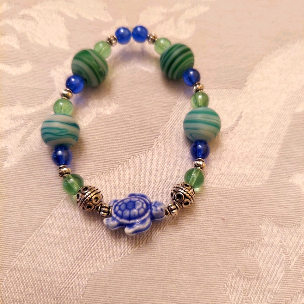 Beaded bracelet